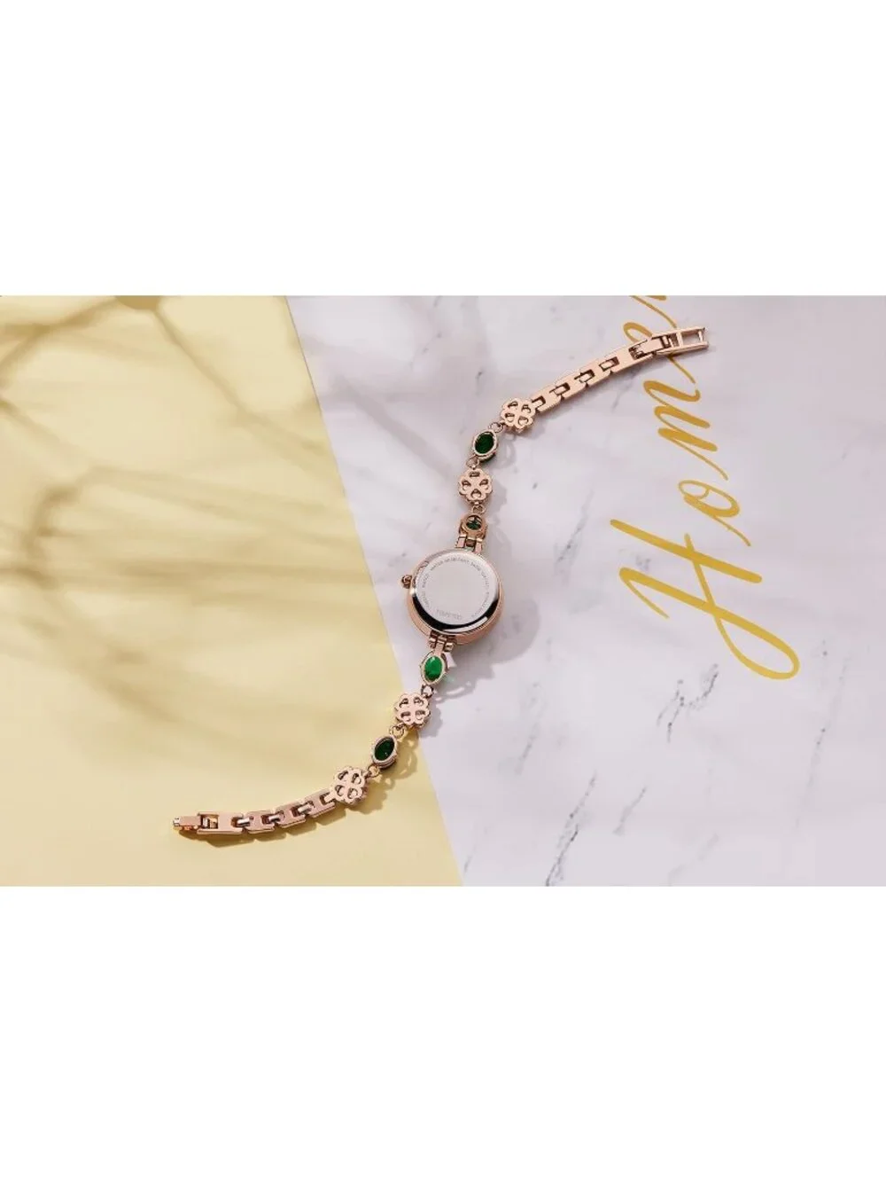 Women's Green Bezel with Crystals Dial Bracelet Strap Diamonds Wrist Watches